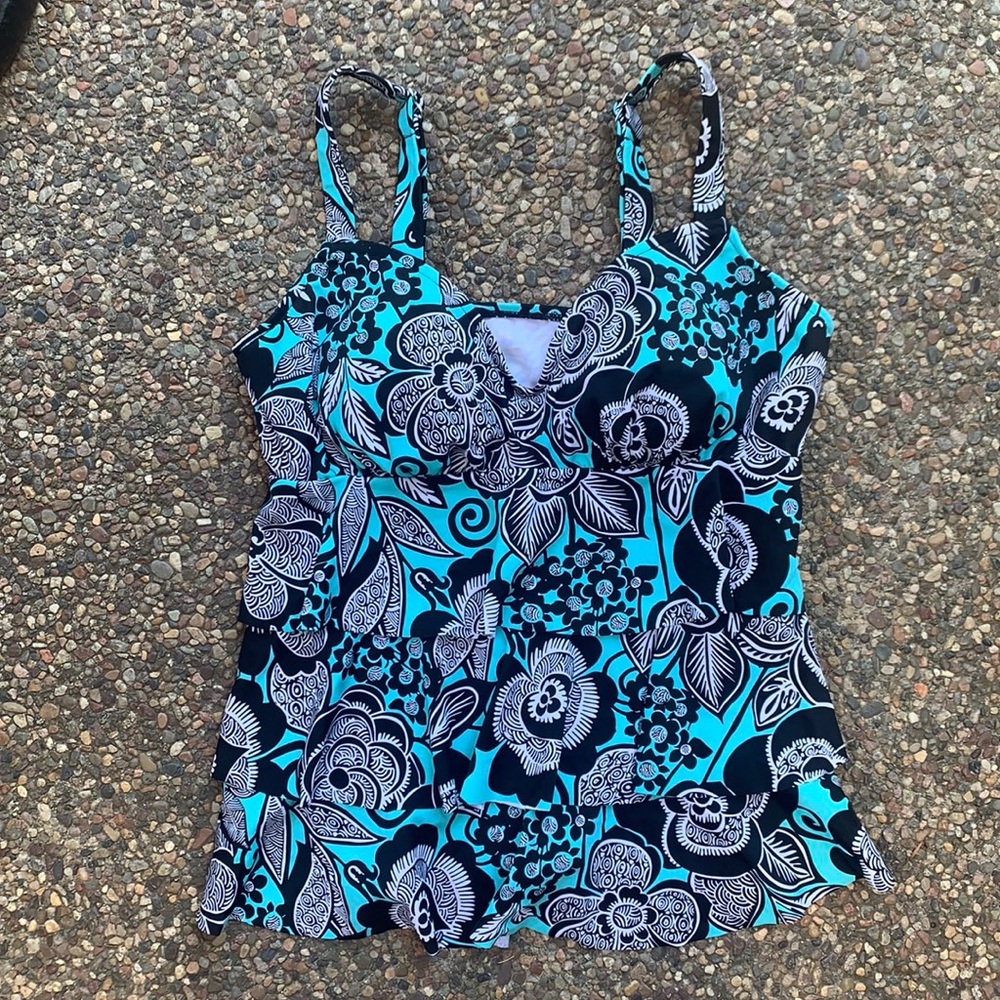 Swimsuits For All Tankini Top